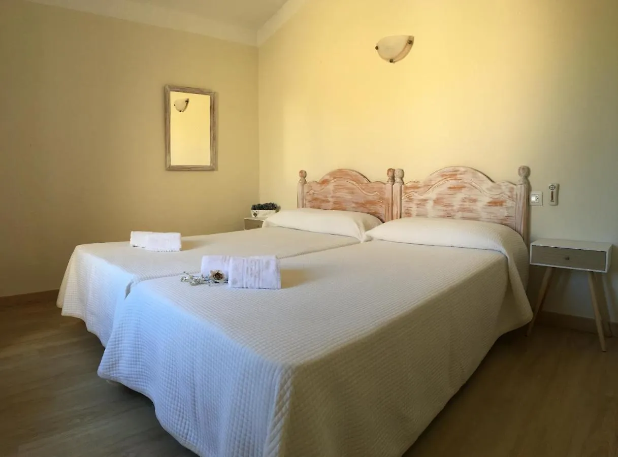Apartamentos Surest Cala'N Blanes  Cala'N Blanes (Menorca)