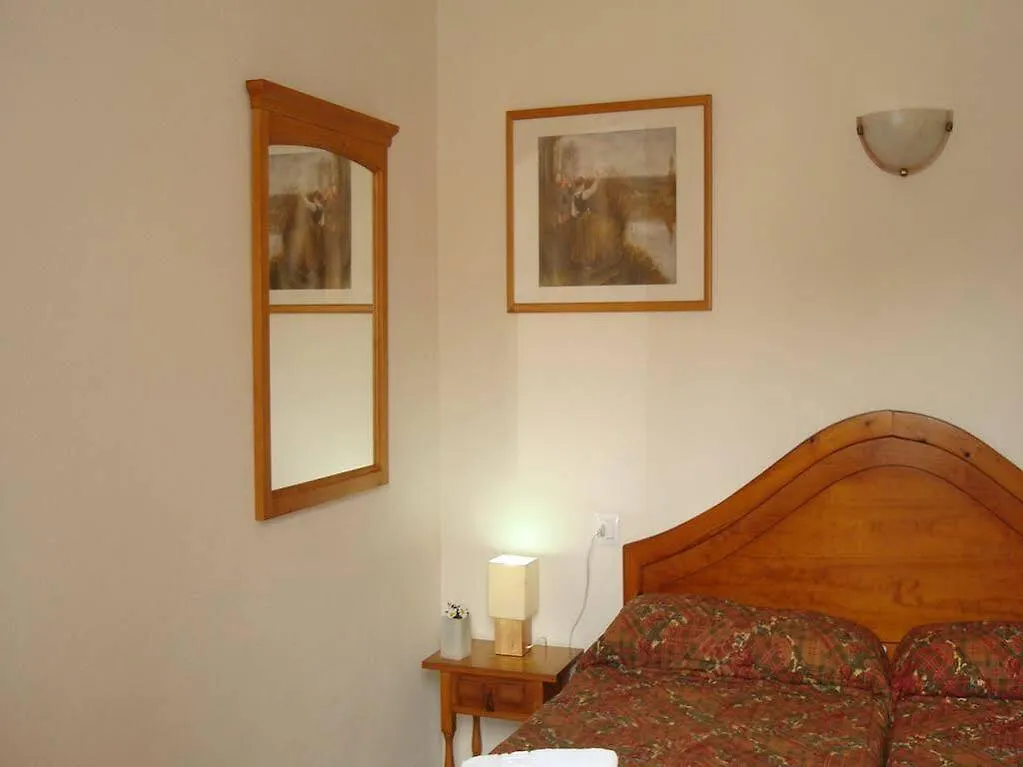 Apartamentos Surest Cala'N Blanes  Apartment